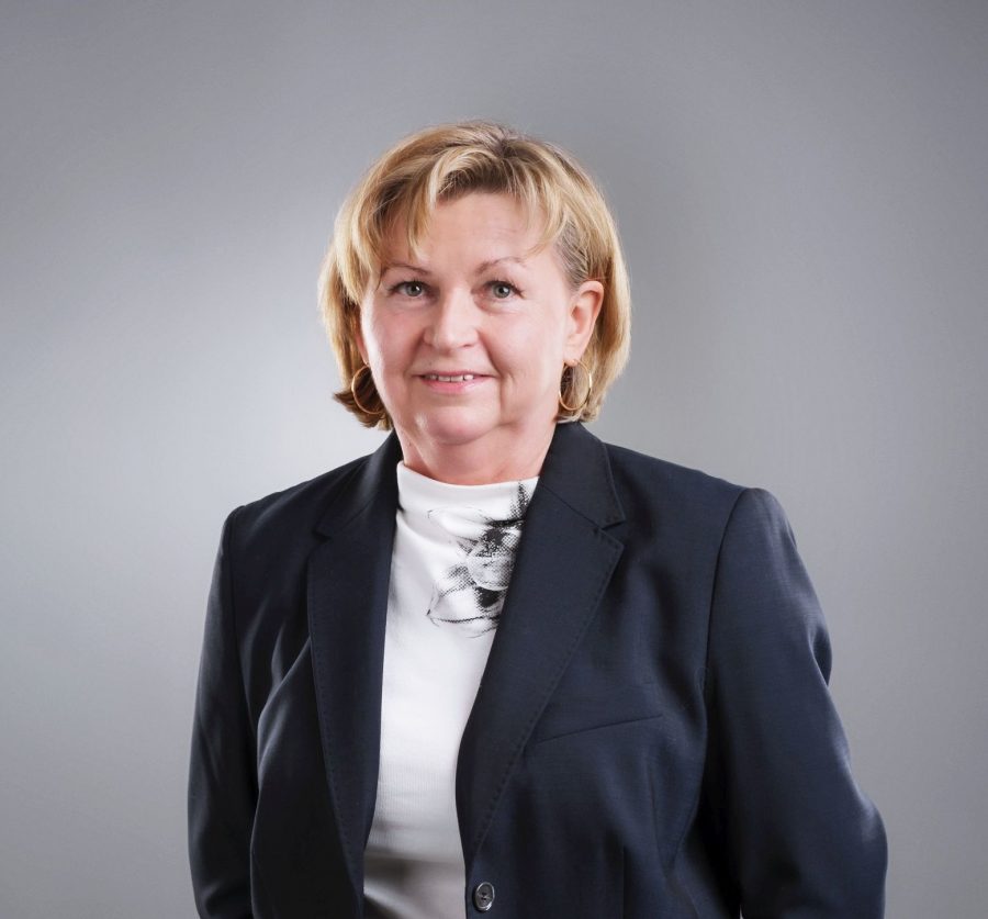 Beitragsbild der vBPin und StBin Elfriede Litzelbeck. Sie ist die wp-net Listenführerin fr vBP-Liste bei den WPK-Beiratswahlen 2026. Sie steht für die diskriminierungsfreie Berufszusammenführung des vBP-Berufs mit dem WP-Beruf.